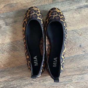 Cheetah Print Flats Size 8 Mia